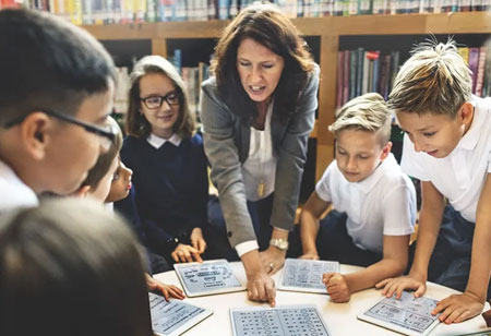 Develop a Friendly Relationship among your Classmates with Edtech